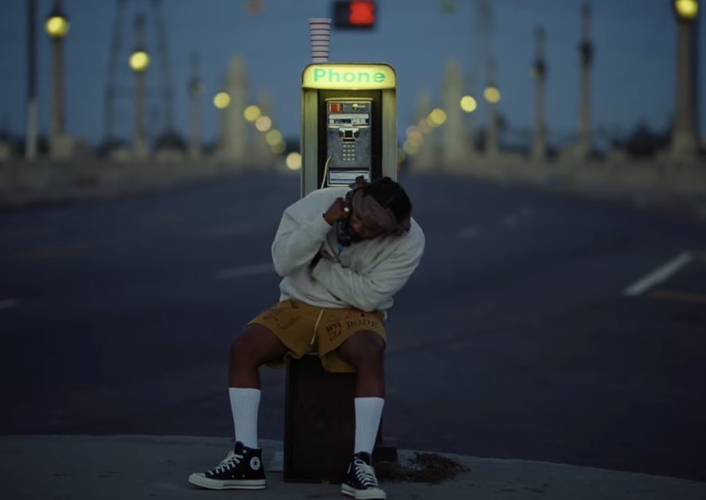nfr_podcast's tweet photo. This iconic photo of Kendrick Lamar was for N95 all along… https://t.co/ymFqyNnaB3