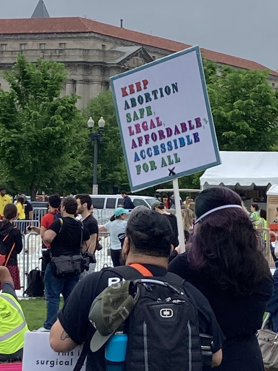 sharongang's tweet photo. Downtown had a little something for everyone today — bonus for #DCbikes — many blocked-off streets. #protest @dcfireems @ngadc https://t.co/KVzNmyBQJT