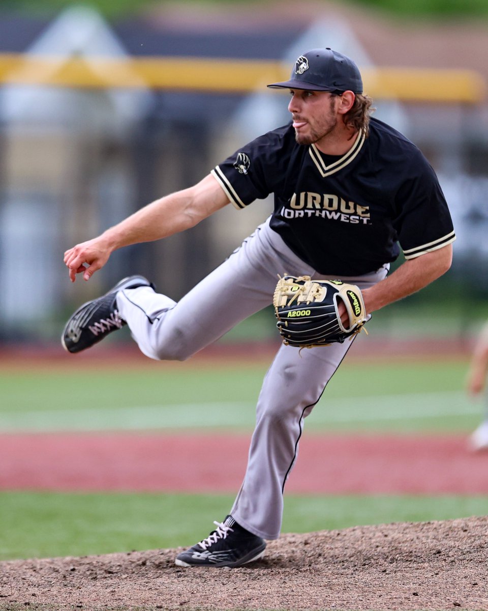 PNWathletics's tweet photo. Sam Shively logged the final 3 innings on the mound on short rest &amp; earned his 4th win.

He also produced a 2-out single to advance a runner to 3rd in the 11th inning… in his first career at-bat!

#RoarPride https://t.co/EwWrzckYhc