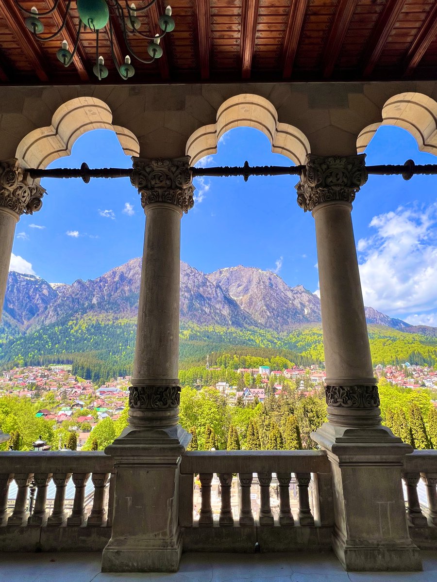 adspedia's tweet image. This has been yet another super-packed Innovation Week (#PlatformWeek) at Cloudflare. And for the weekend we chose to unwind with the kids and visit the Cantacuzino Castle, in Bușteni, Romania. Great choice. #Romania #History #Cantacuzino