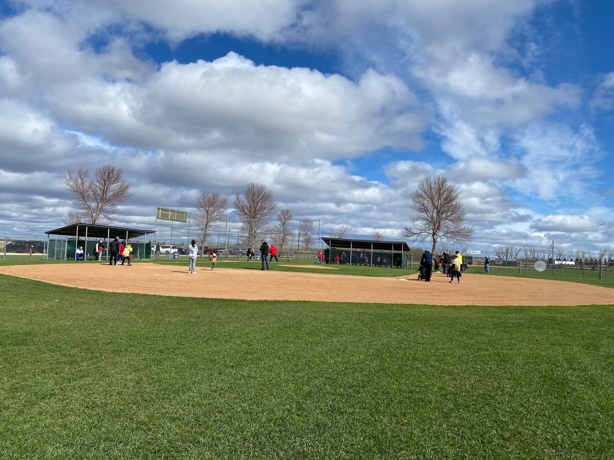 ChallengerMB1's tweet photo. Cool winds didn't stop SJAMBA and NWMBA/RRVB from hitting home runs this morning at their Season Opener!  Smiles all around for this crew!

Want info about how you can get involved as a player, buddy or volunteer with Challenger Baseball in Manitoba? see https://t.co/47IscUVwIC https://t.co/7J21nSvOwC