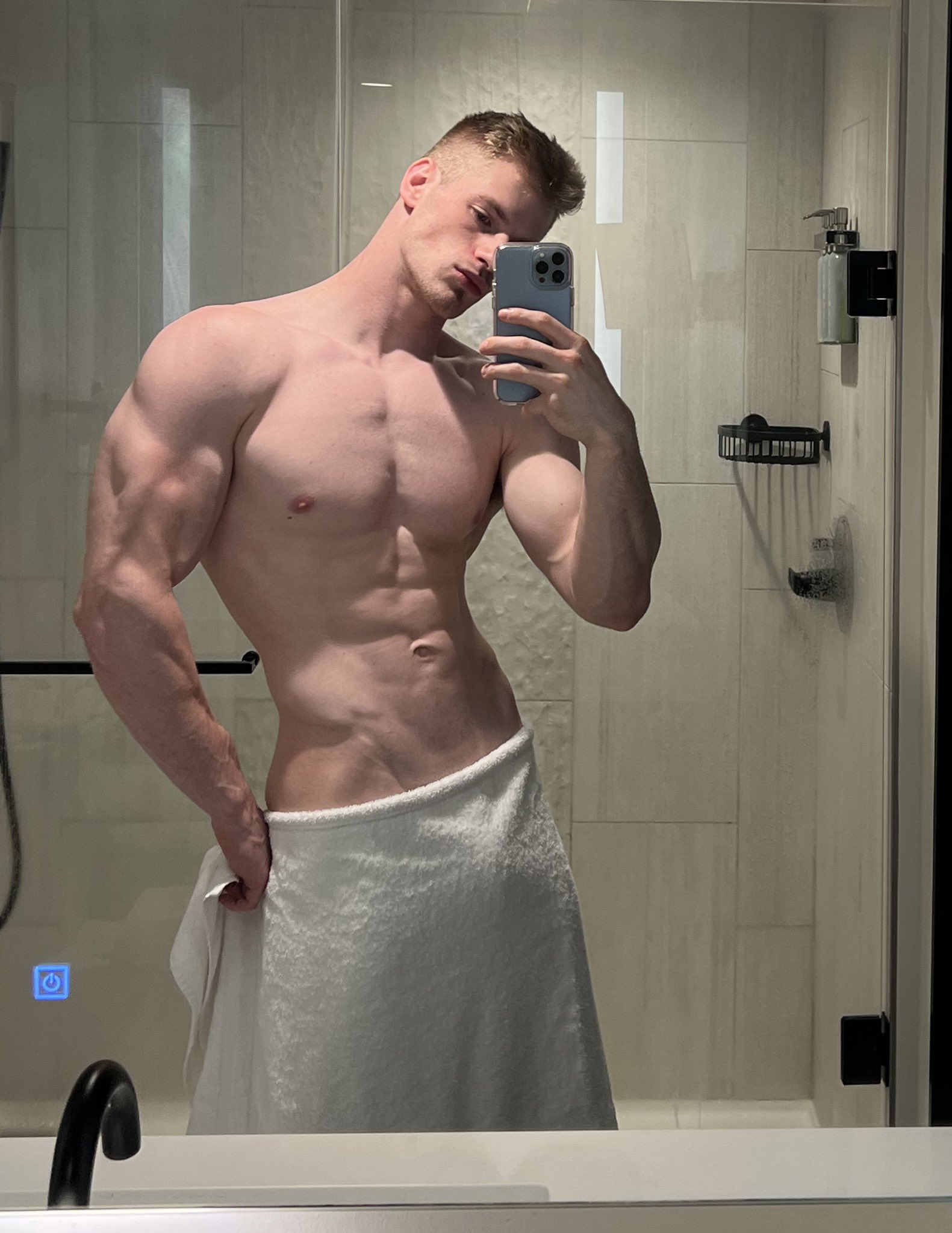 Patrick arnold on Twitter: "😝😉 https://t.co/SppPtEV9qF https://t.co