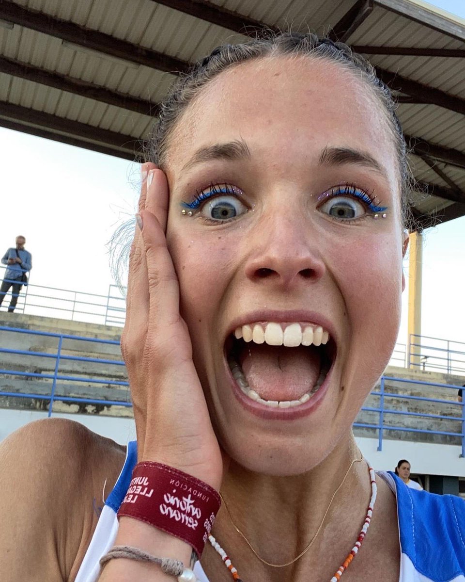 Récord de España Sub20 en los 3000 obstáculos para MARTA SERRANO‼️
Con una marca de 9,59”97 lo que le coloca como 5ª en el ranking mundial 😍😍 
Enhorabuena <a href="/marttaserrano_/">martta</a> 🙌🏼❤️🤍 #fantonioserrano