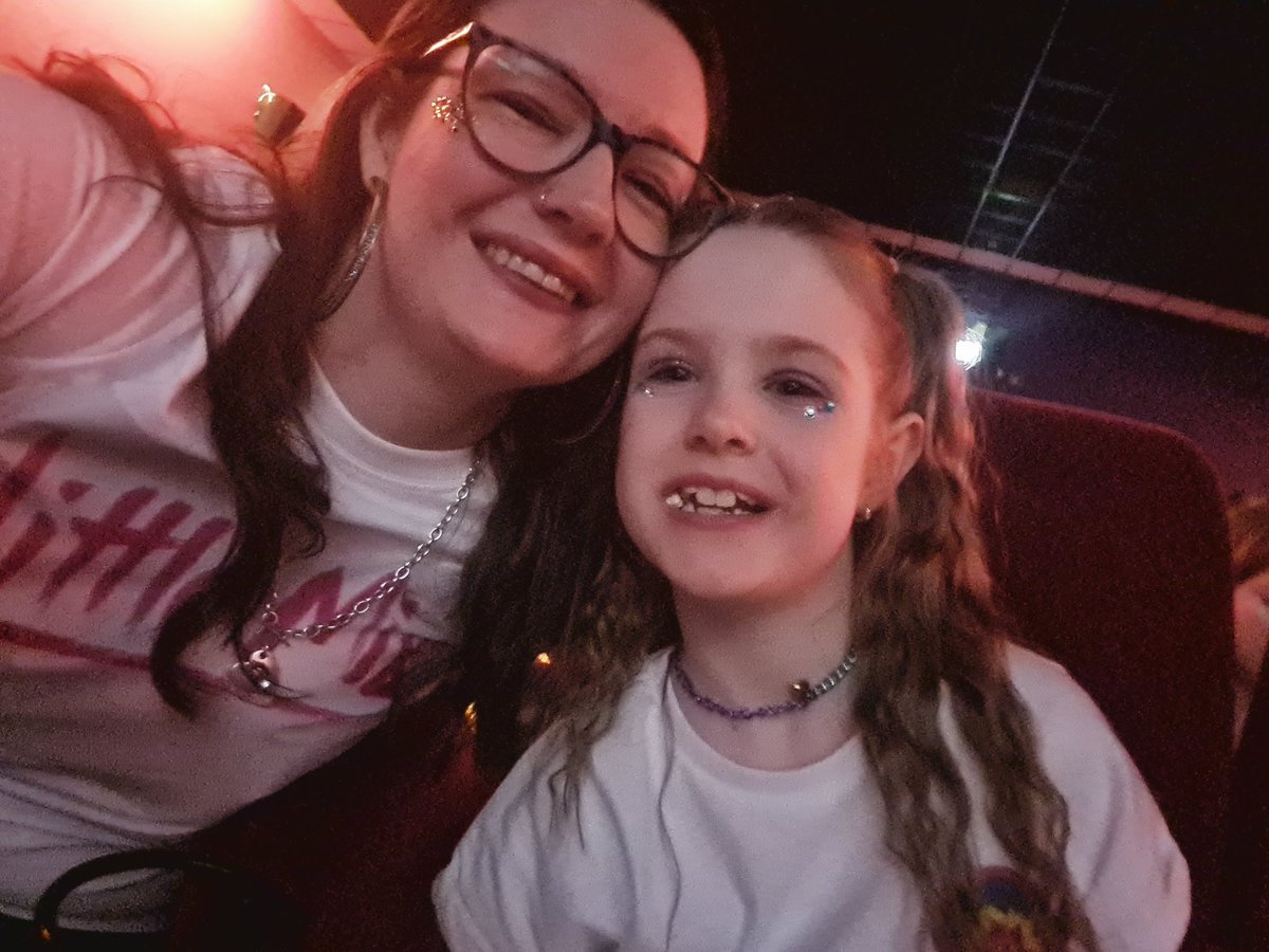 #LittleMixLastShow