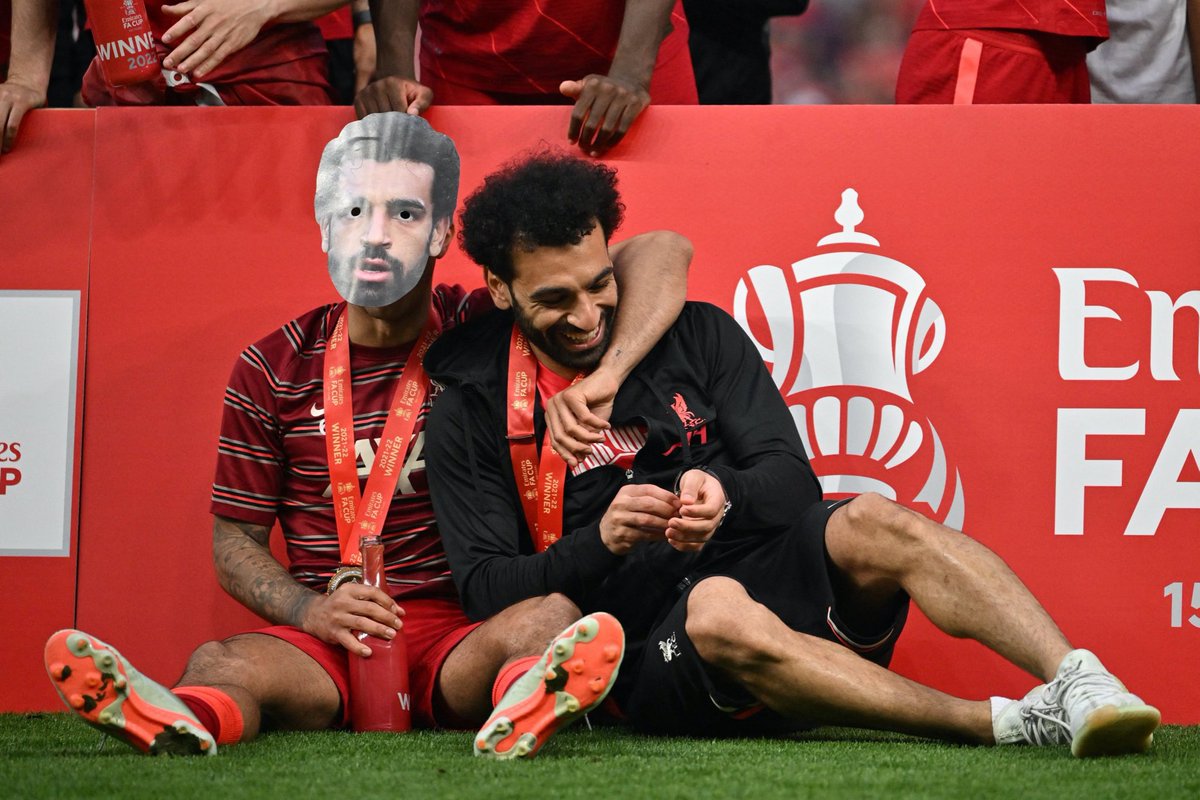 Thiago Alcantara et Mohamed Salah… 😭😭😭😭 

#EmiratesFACup | #LIVCHEL