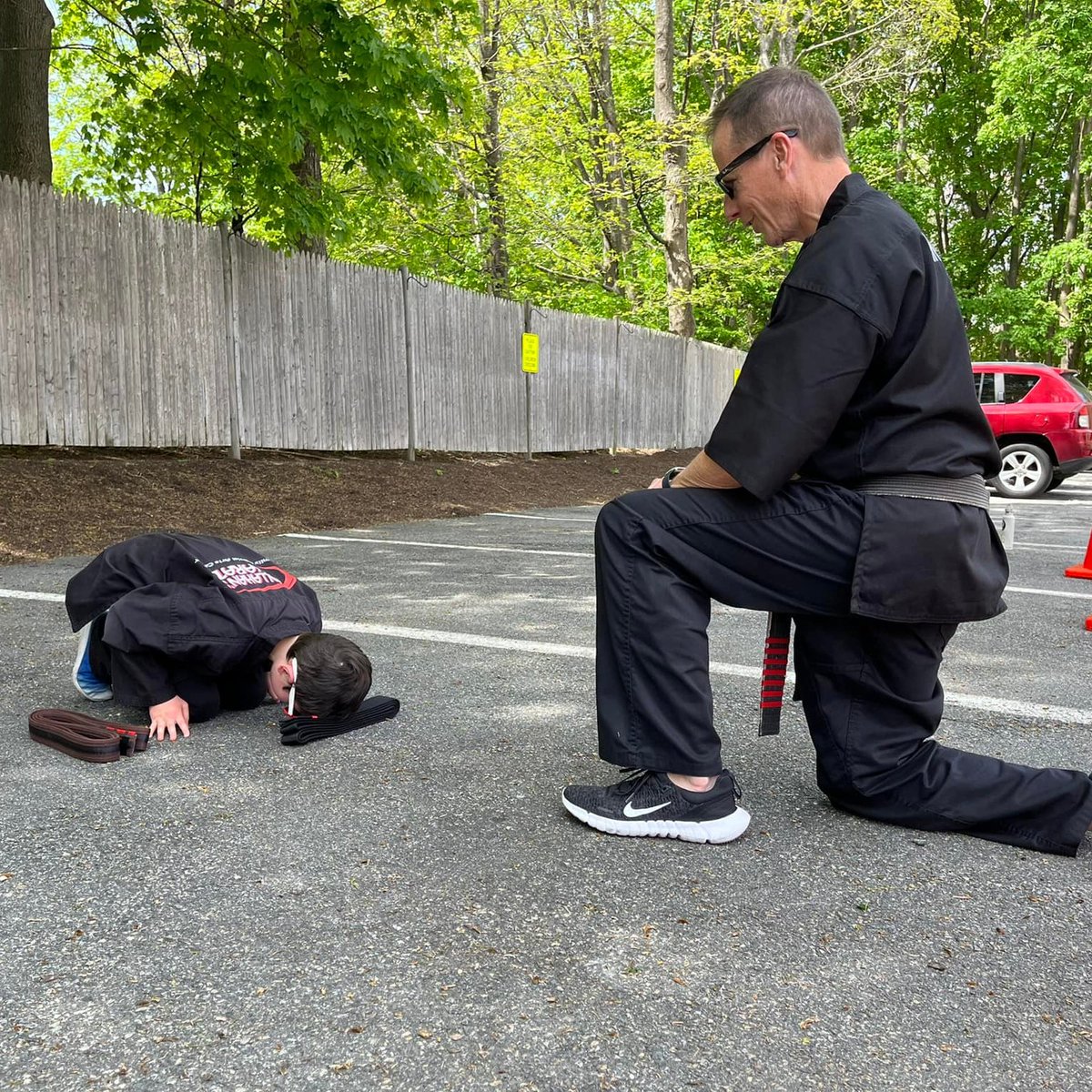 NotesByMrsC's tweet image. So very proud of our son who earned his Black Belt today 🥋 #karate #blackbelt #blackbelttest #hardwork @Engineer2MyCore