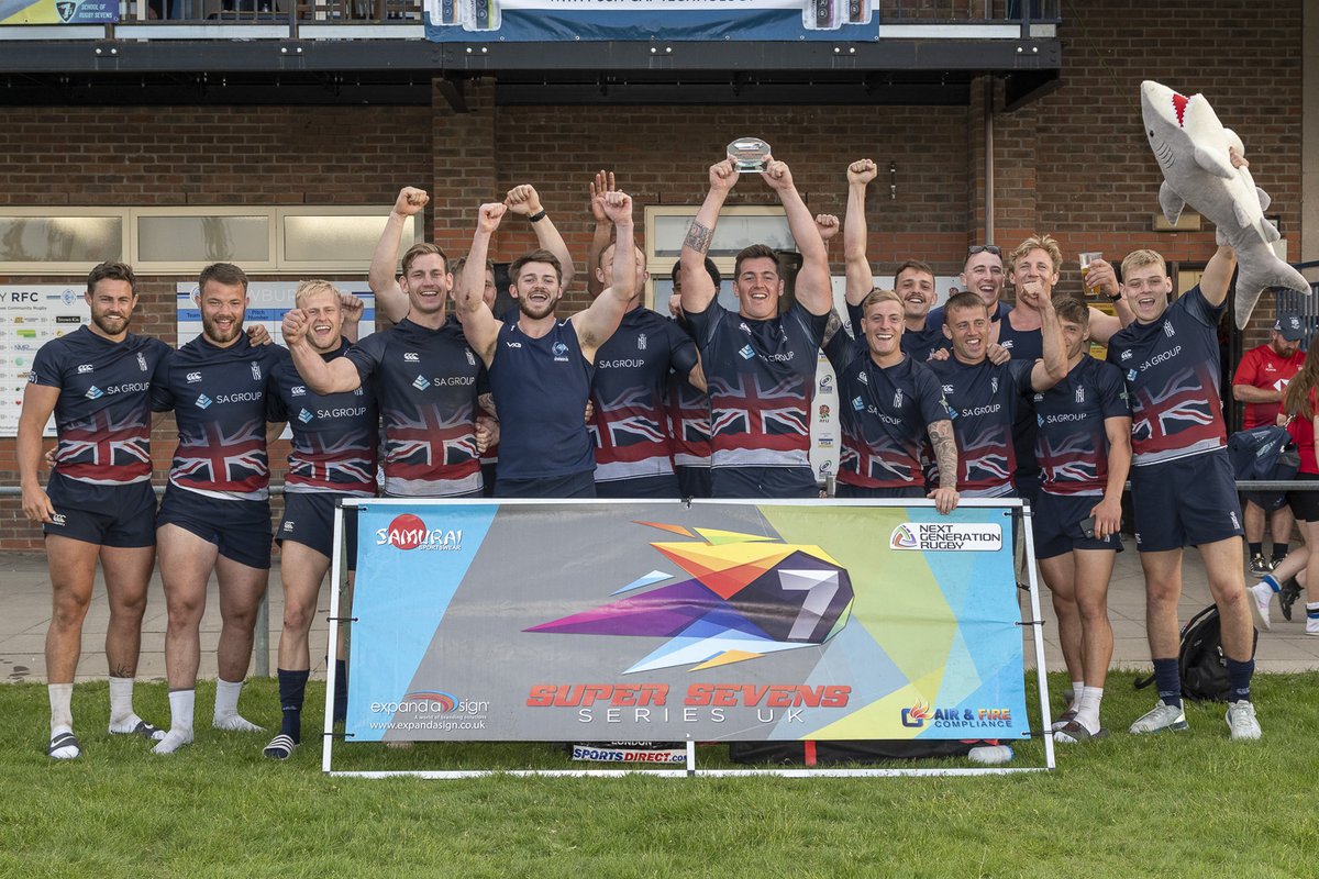 S7SRugby's tweet photo. ...and the winners are:

Men's Plate: Navy Sharks

#wowhydrate #helpingkidsthroughrugby #rugby7s #wowhydrate #nirvanaspa #supersevens #samurai https://t.co/HcMr4RIc4G