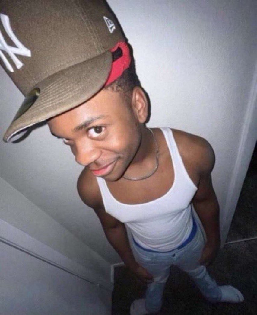 Jay_s__s's tweet photo. @Whatever7857 U wildin 💀 https://t.co/YZgk9A9Eio