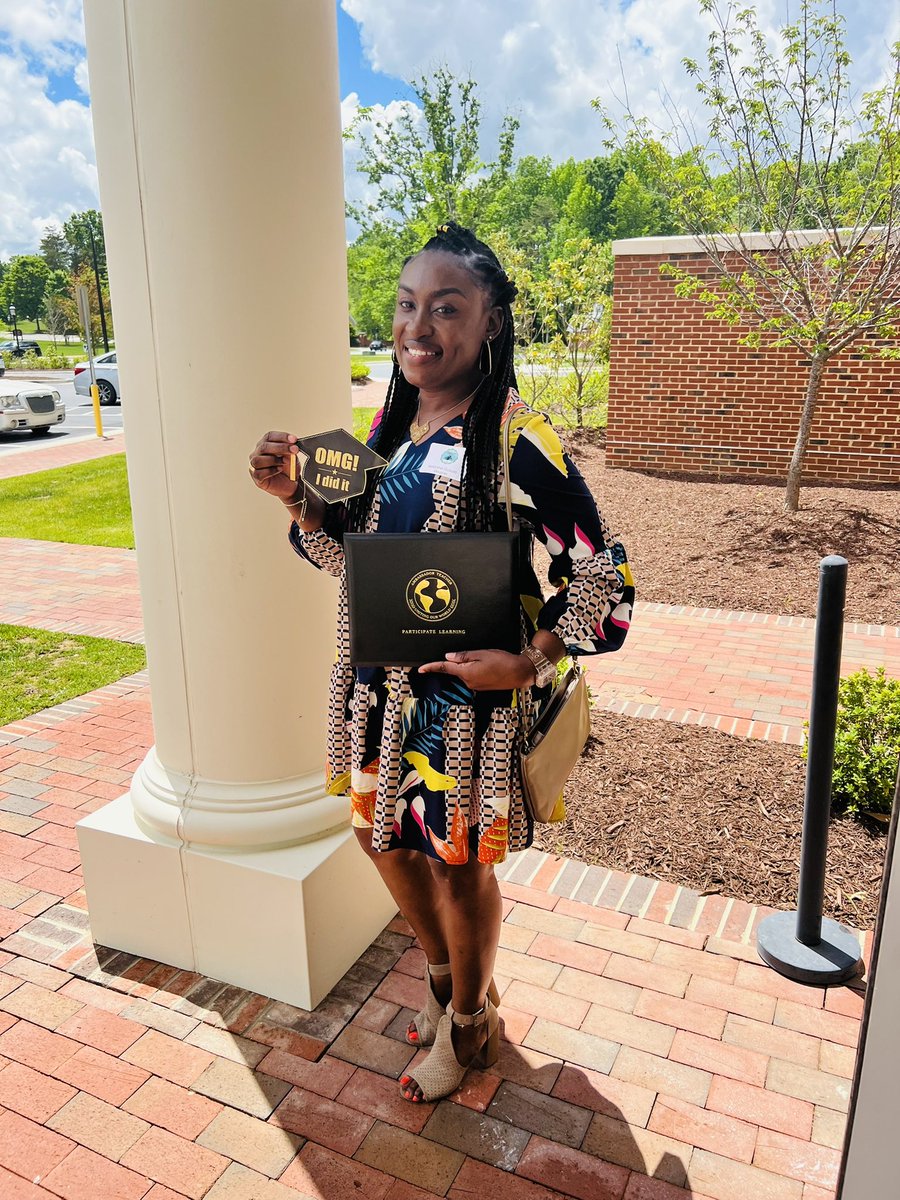 DouglasNekeisha's tweet photo. Certification time! Whoohoo! Thank u Participate for this awesome experience! @ParticipateLrng #UnitingOutWorld #ClassOf2022 #HowIParticipate https://t.co/u1TAtIF2BO