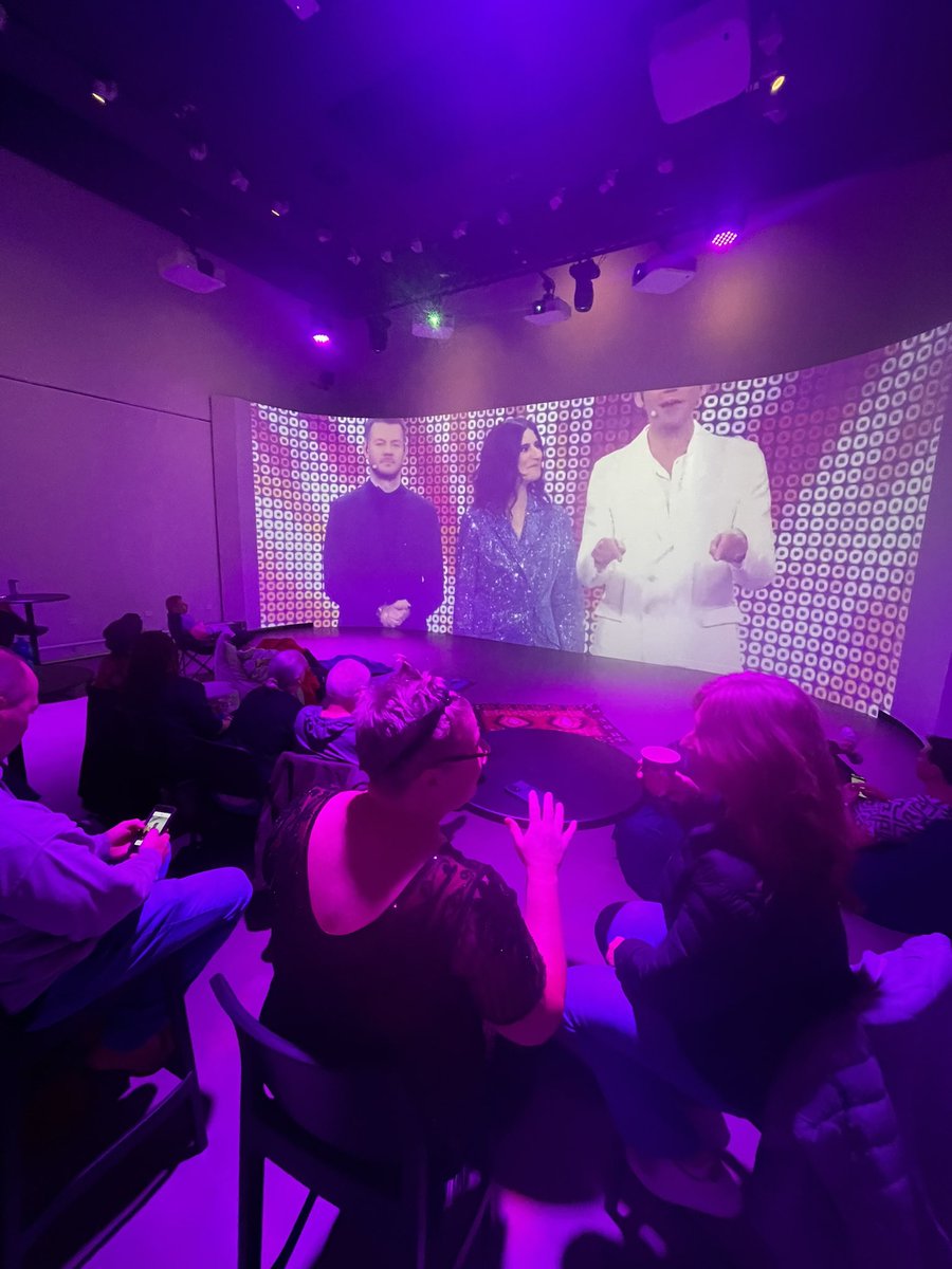 thetimberlina's tweet photo. @Eurovision grand finale at @lakemac MiMA #Eurovision2022 https://t.co/PkcvO6p6hg