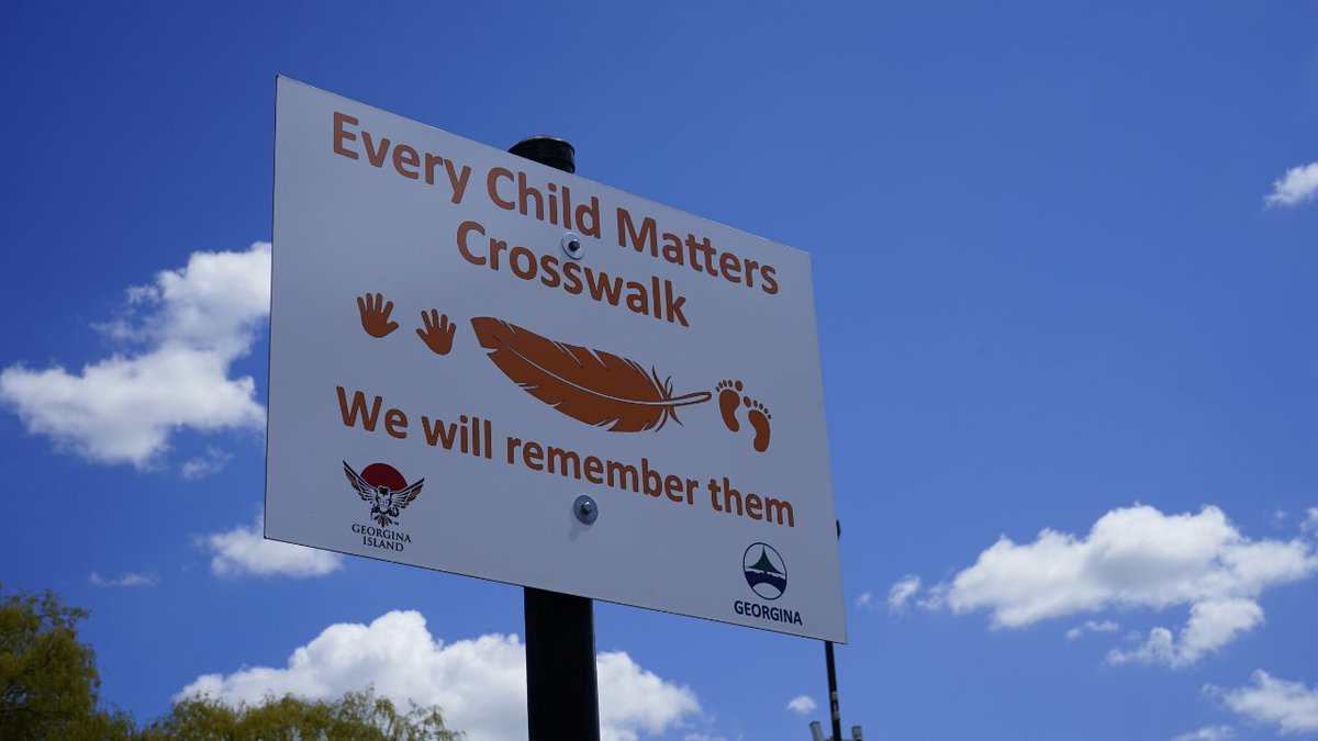 The Town, in partnership with the Chippewas of Georgina Island, held the official ribbon cutting of the Every Child Matters crosswalk today. It’s located in front of the Island View Business Centre/Georgina Island Ferry dock. bit.ly/3NglzZi