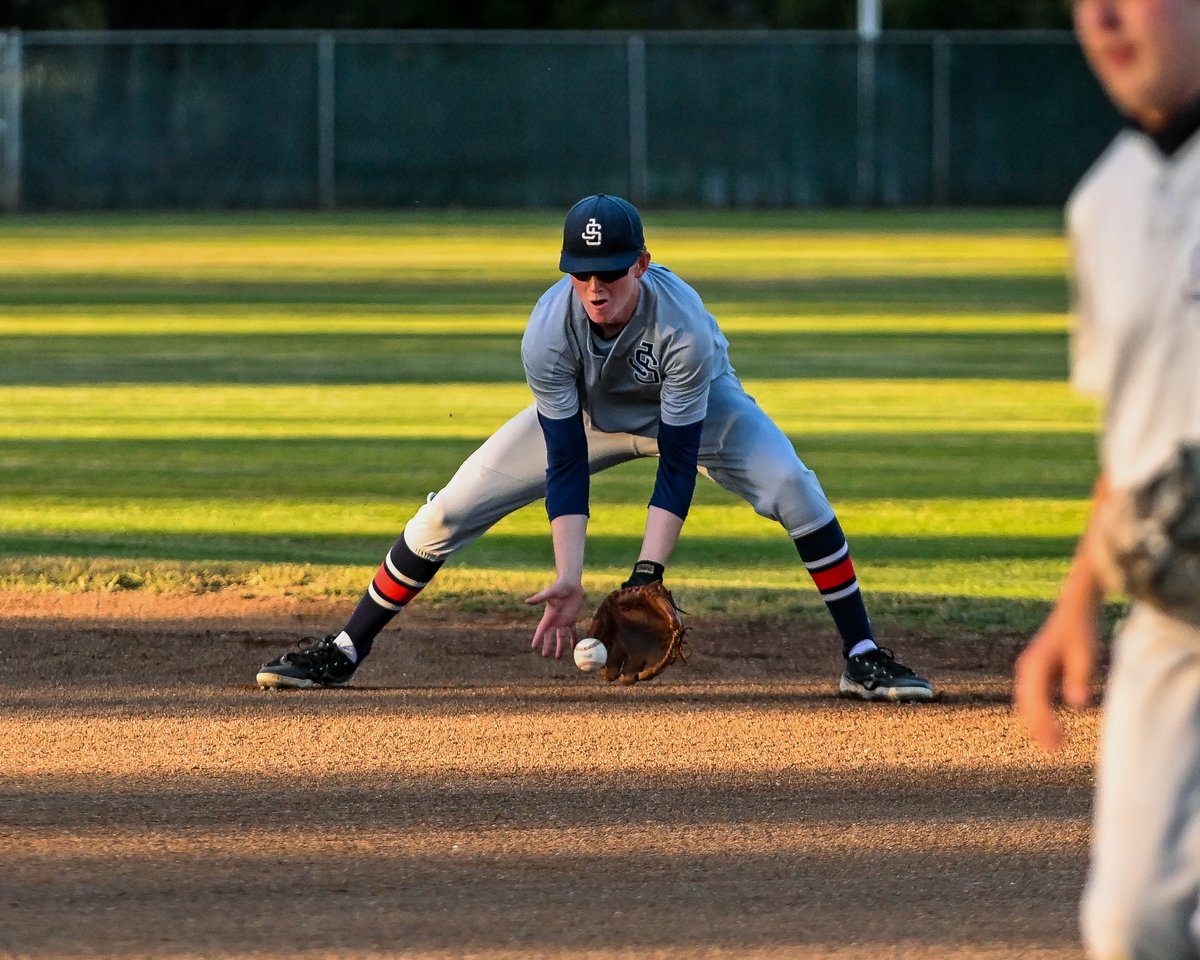 nv_sports_live's tweet photo. Congrats to the @AllHeart_JS Braves on their @vval championship. @ABettencourt10 @JSBraves @JSsportsmed @DanielJPoulter 

Click the link below to check out our game re-cap, images, and post game video.

https://t.co/laPjGUfRup https://t.co/fMQcXUVThh