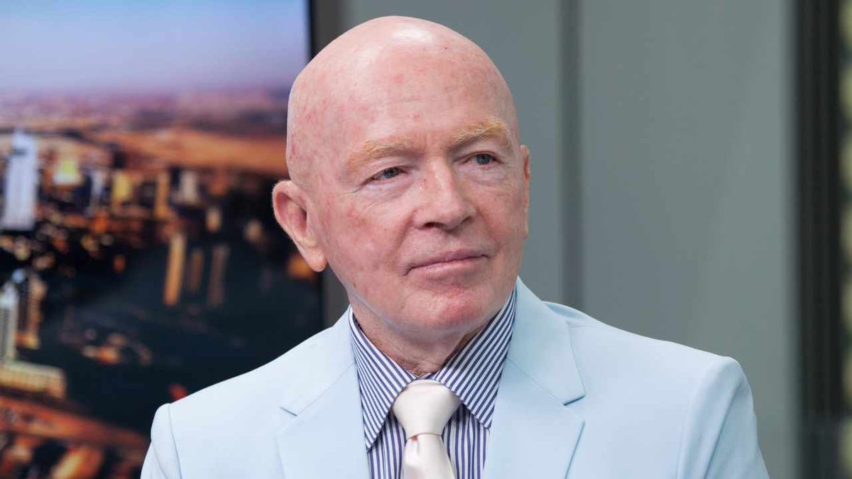 Soheil_SBabaei's tweet image. Veteran investor #MarkMobius, the founder of #MobiusCapital, has #cautioned #cryptocurrency #traders against using the “buy the dip strategy.” He expects the price of #bitcoin to plunge further with some temporary relief happening at $20K.