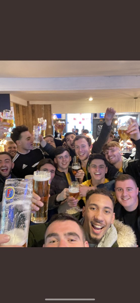 GillinghamBilb1's tweet photo. Second season done for the Bilbao boys, cup win, 3rd in the league and 2 other semi finals, bosh 🟡 https://t.co/JuwUO9jzRb