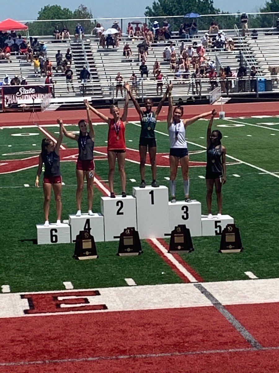 Congrats to new Muskogee 6A Track &amp; Field State Champ De’Riayah Lee in the 300M Hurdles (44.75)!!!!!