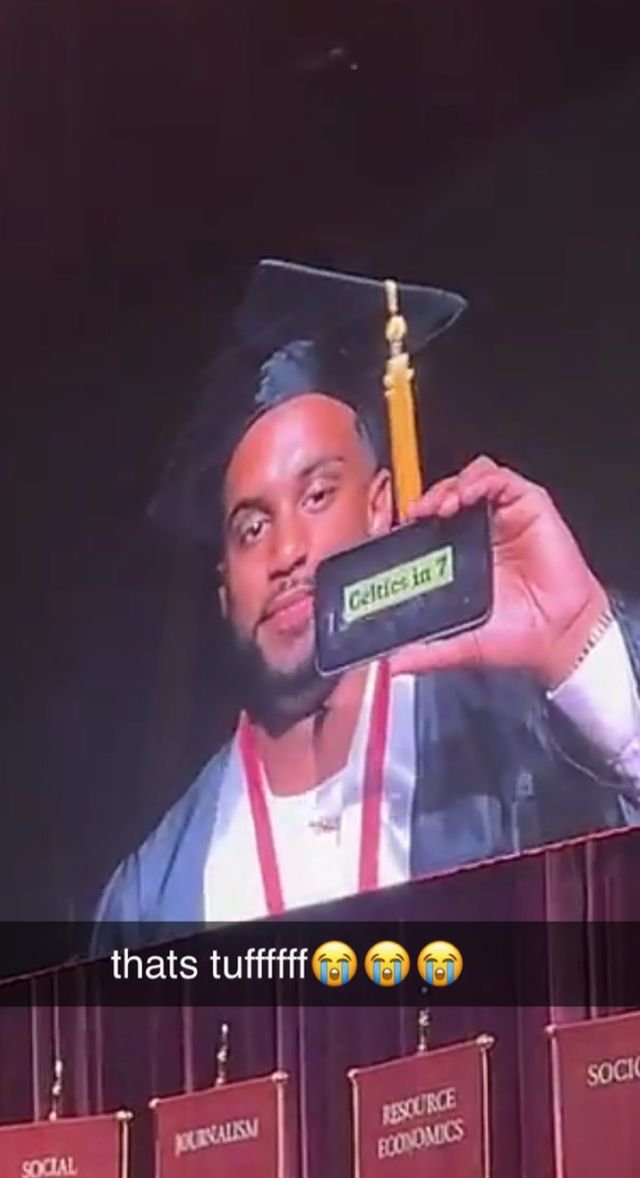 Walked on stage at graduation and had to let them know 😂

(via illmaticfreddy/IG)