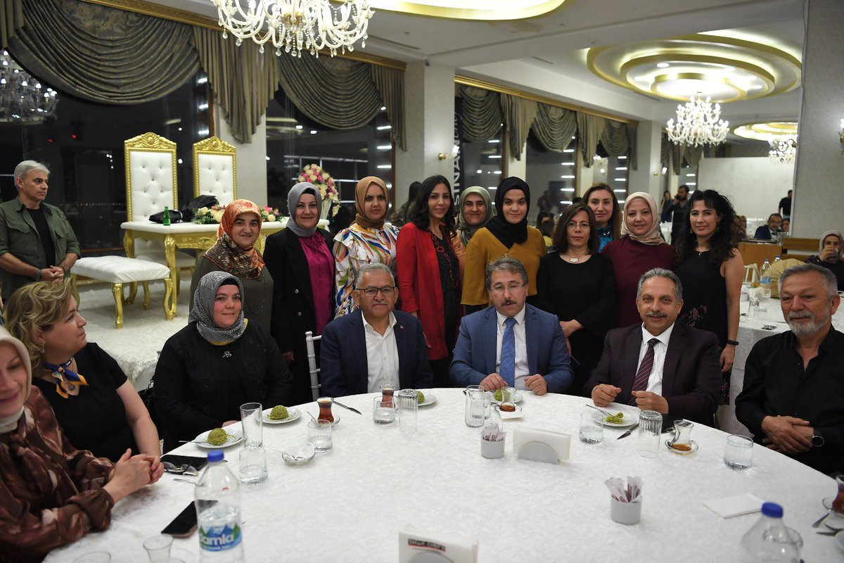 Memduh Büyükkılıç