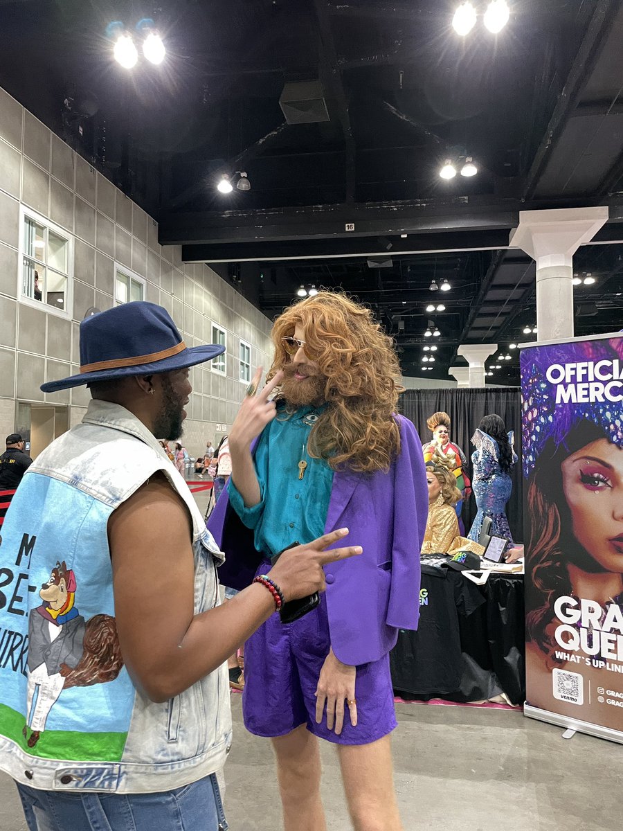 Gingzilla owning it. <a href="/Gingzilla/">GINGZILLA</a> #DragCon