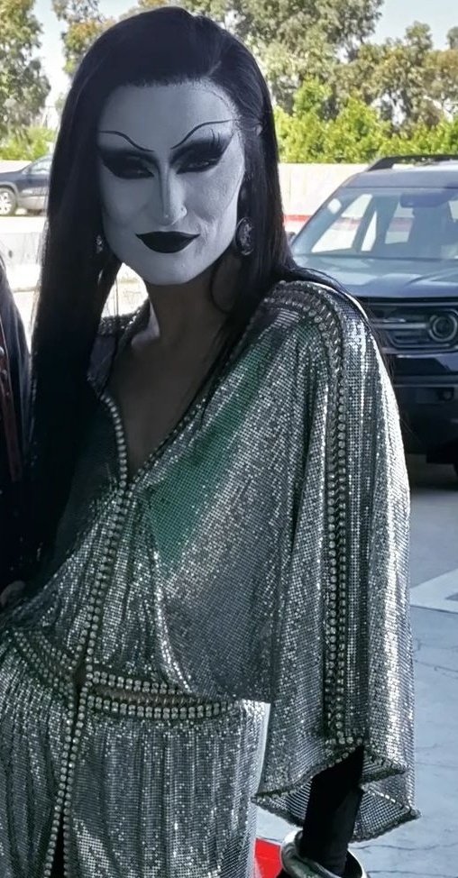 gottmiksexual's tweet photo. emoldurar e colar na testa 🖤🥹 o nenê hoje https://t.co/JVe5KX4tet