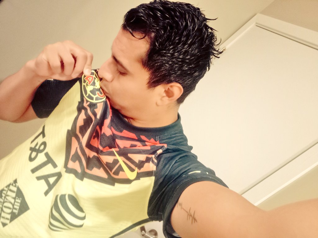 hanselCeron's tweet photo. Ya listo para la vuelta...
#AguilaDesdeLaCuna
#PorLa14
#AmericayYa
#NoMeFalles https://t.co/1PVOHwSngP