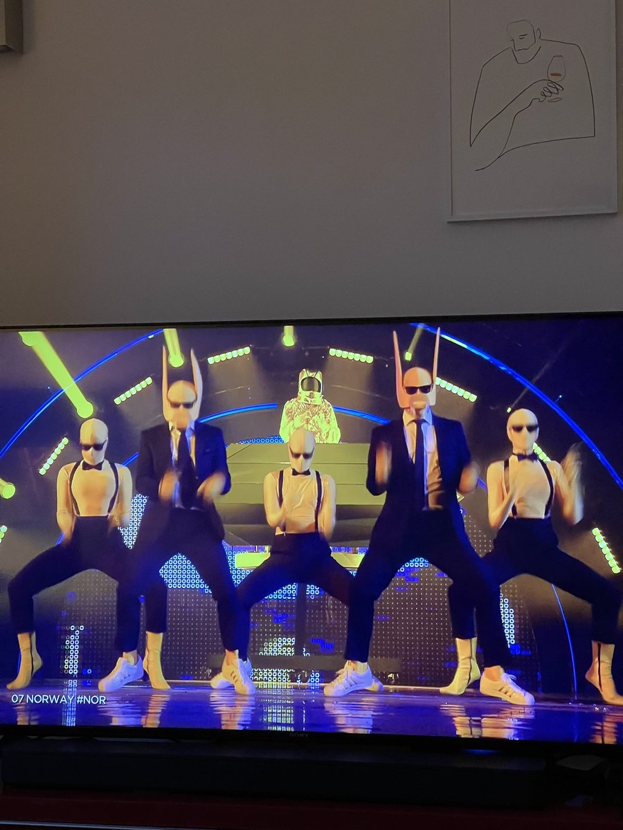 marcooth's tweet photo. There is nothing about this that isn’t incredible. #nor #Eurovision https://t.co/t3b0LOkcDB
