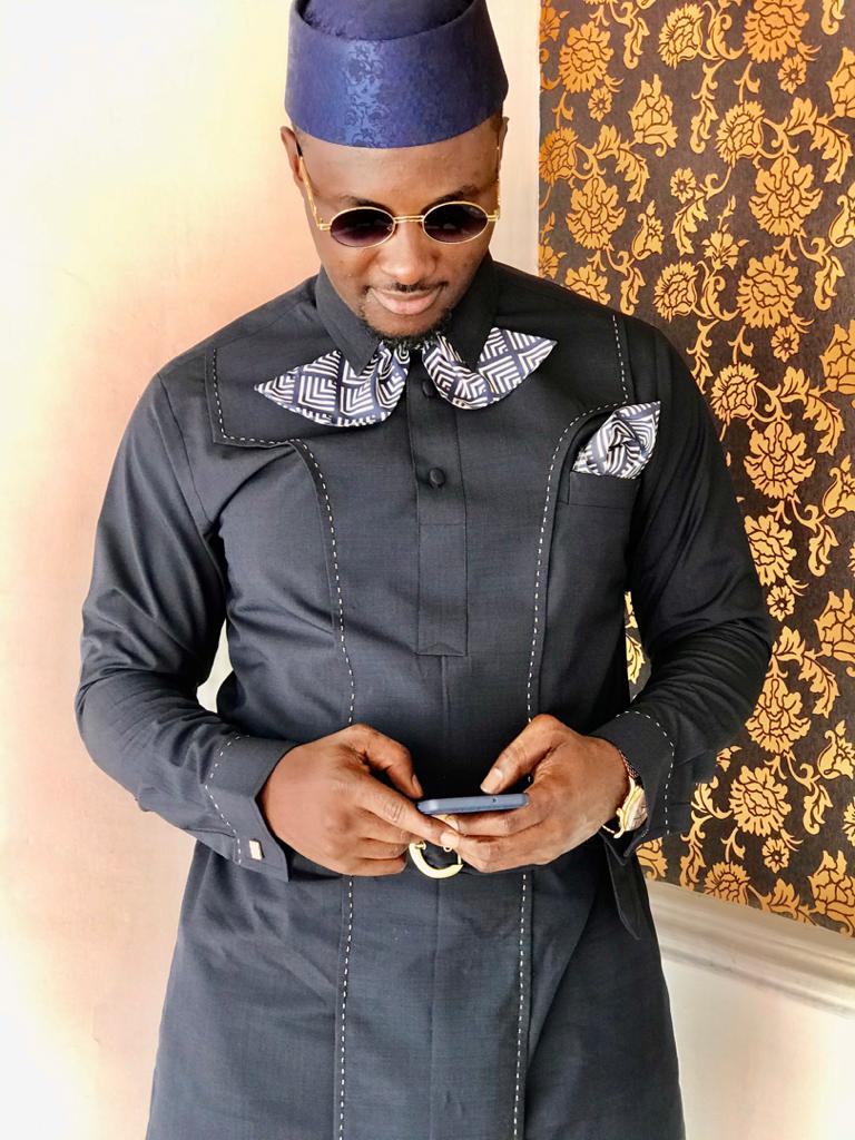 73f8d484bfdb4ac's tweet photo. I'm back 
#AMVCA https://t.co/byrrsTF3JT
