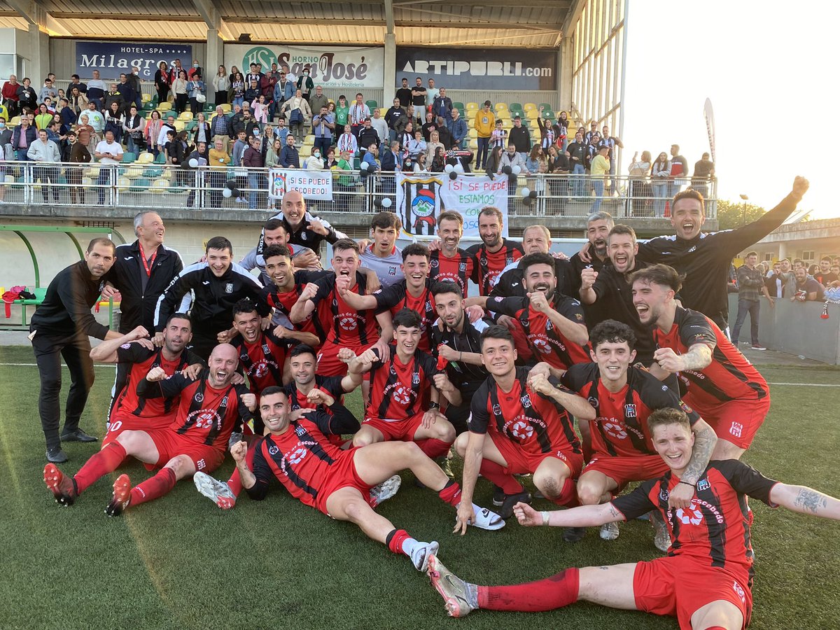 UMEscobedo's tweet photo. 📸 🍾🍾

Regalo estrella al PUEBLO de Escobedo

SI SI SI NOS VAMOS A MADRID 💪🏻💪🏻⚫️⚪️ https://t.co/pVDTQnbyFA