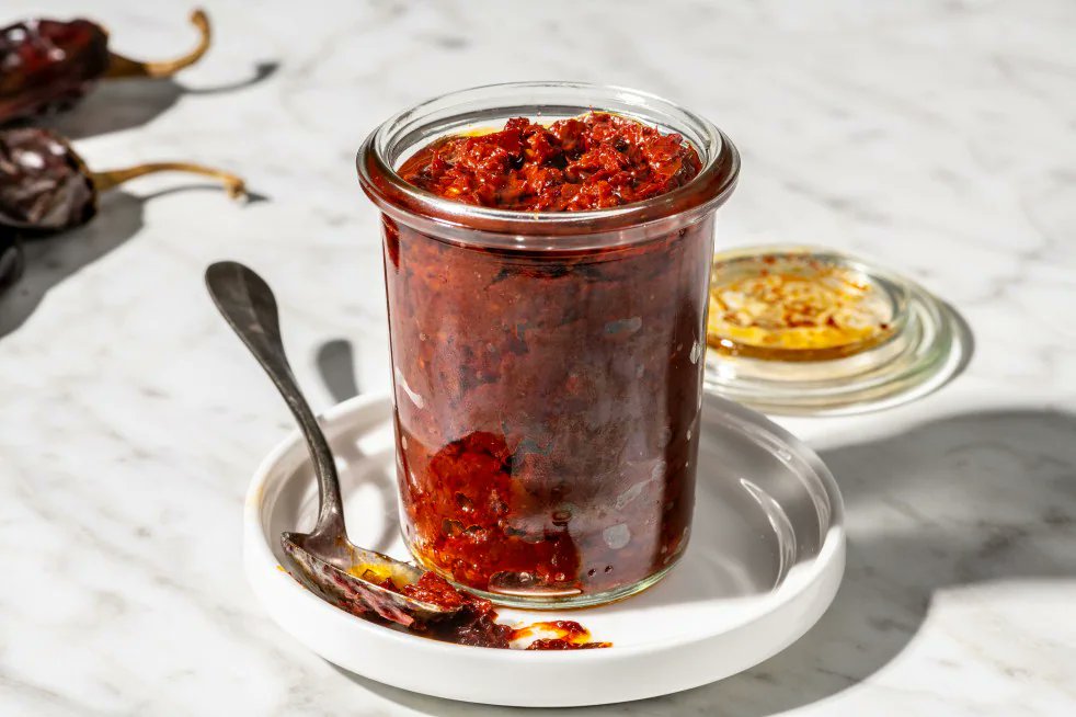 SpicyFoods's tweet photo. Check out #hotsauce from around the world!
7 Recipes in links!

🔥S'chug - Yemeni Cilantro sauce
🔥Salsa Macha With Mixed Nuts
🔥Harissa - Hot chile paste from Africa
🔥Quick pickled jalapenos

https://t.co/JrOZGOX0OR
#SpicyFood https://t.co/xh5CTisHhT