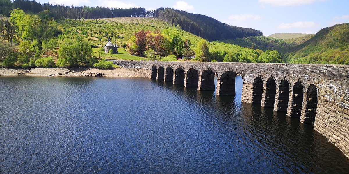 daiwill1970's tweet photo. Nice blast up to elan Valley,God must have been Welsh 😍 https://t.co/gDE1hpMZL8