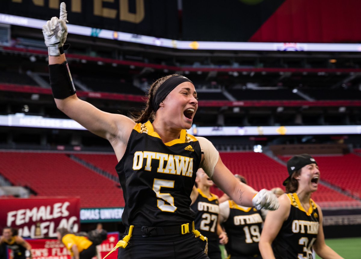 NFLFLAG's tweet photo. YOUR 2022 NAIA FLAG FINALS CHAMPIONS 🏆🏆 @wflagfootball https://t.co/0x2F03rzsx