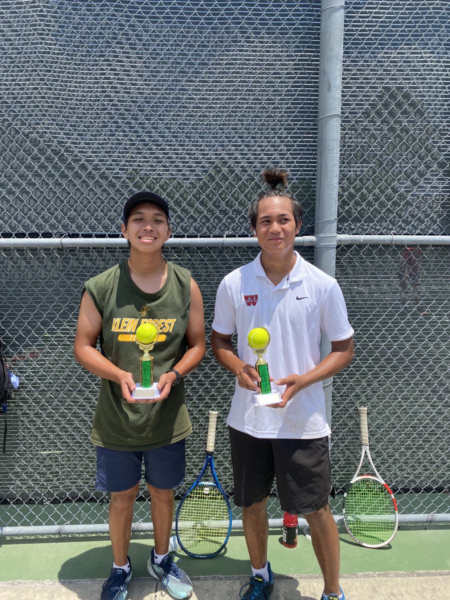 Congratulations to our trophy winners today at our second annual Alumni Fundraiser tournament. It was truly great seeing everyone and catching up.  ⁦<a href="/KleinForest/">Klein Forest HS</a>⁩ ⁦<a href="/AthleticsKF/">KF Athletics</a>⁩ #EAGLEUP
