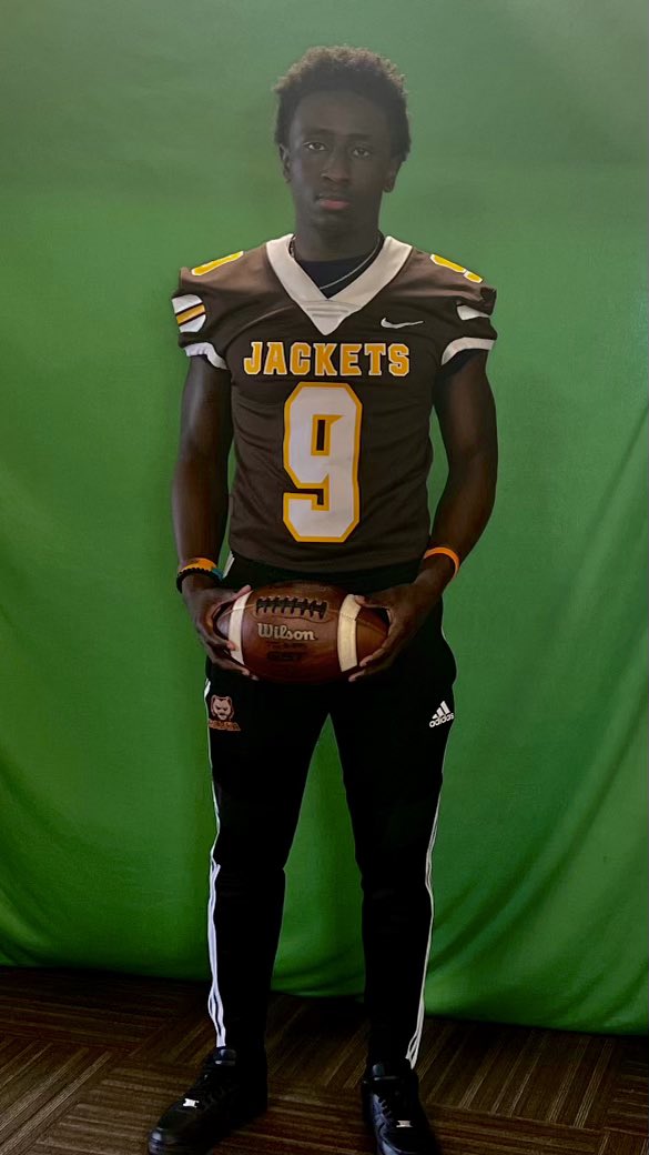 Lamont Davis tweet media