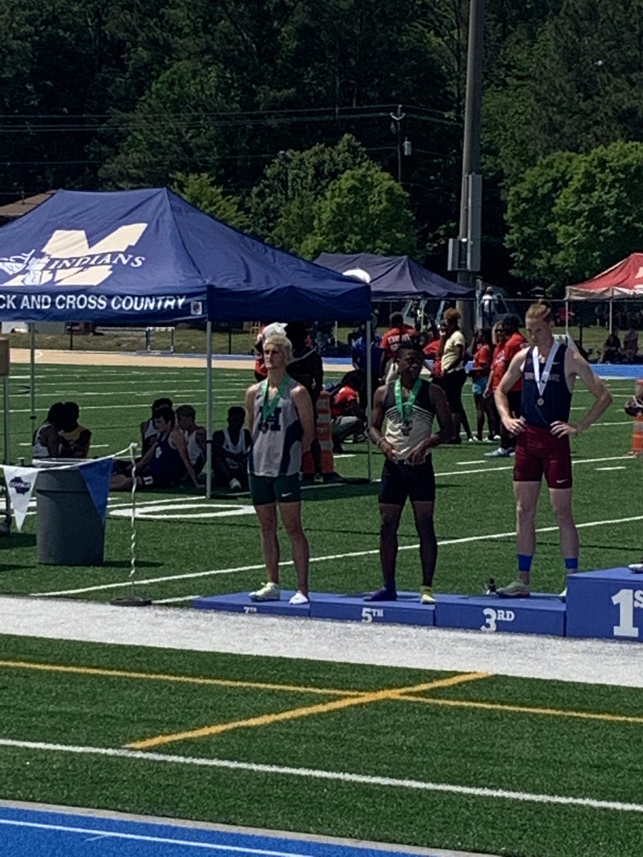 TiffanyErvin's tweet photo. So proud of Zyon for finishing 5th in the Georgia state championships 300 m hurdles today! It was another great season for @MvhsTrackTEAM #runbearsrun  @bill_boroff @CoachCross_4 #lockerroomleadership https://t.co/J2UnLEqH9d
