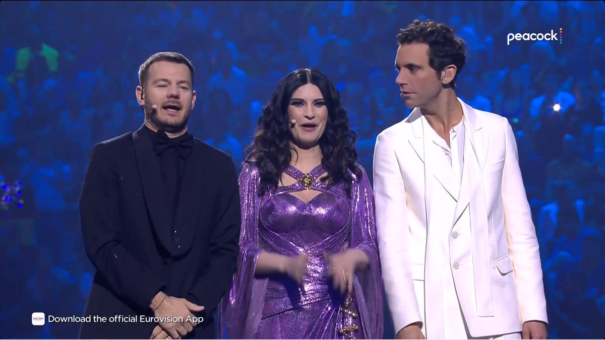 ElliotPoole1's tweet photo. Mika be looking like the rat from Flushed Away #Eurovision https://t.co/D6npUtnrrV