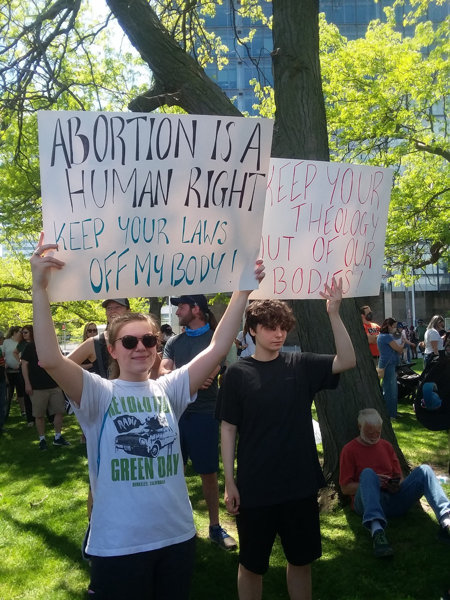 OmegaFatsAction's tweet photo. @LtGovHusted @RepDaveJoyce @senrobportman @GovMikeDeWine @MikeDeWine @SpeakerCupp 🆘️⚖⚠️⚖🆘️♀️⚕🙏🏻⚕♀️✊🏼✊🏾✊🏾 dear women hating @ohiogop #weWontGoBack #mybodymychoice #MyBodyMyRights #cle216 #freestamp no #WarOnWomen! https://t.co/kcyLKCTLs0