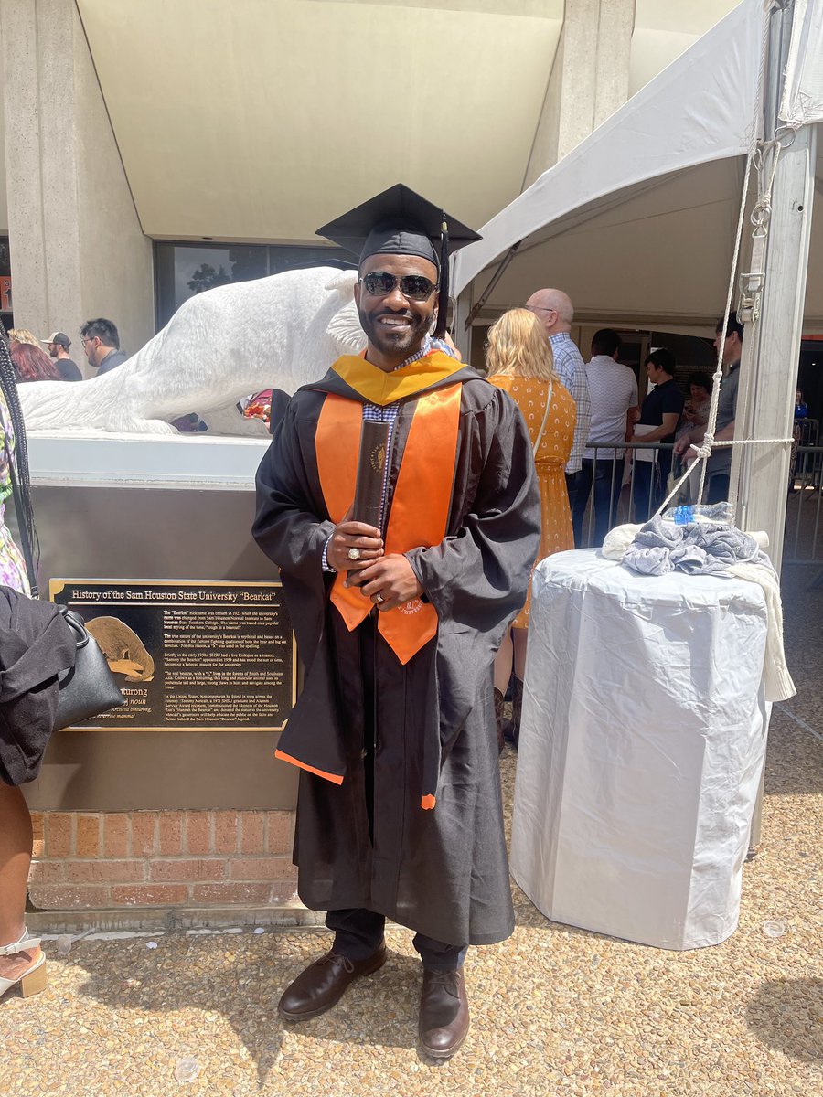 We’d like to give a shout out to #SHSUPD Detective W. Weathersby who just graduated today with a Masters of Science Degree in Digital Forensics! #congratulations #shsu #shsu2022 #digitalforensics #shsualumni