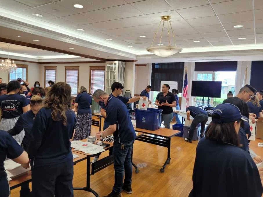 NanFranceschi's tweet photo. Outstanding day!! With @mirausaoficial preparing for #soundthealarm #greatpartnerships #mirausa #njredcross https://t.co/wEuCxduGhZ