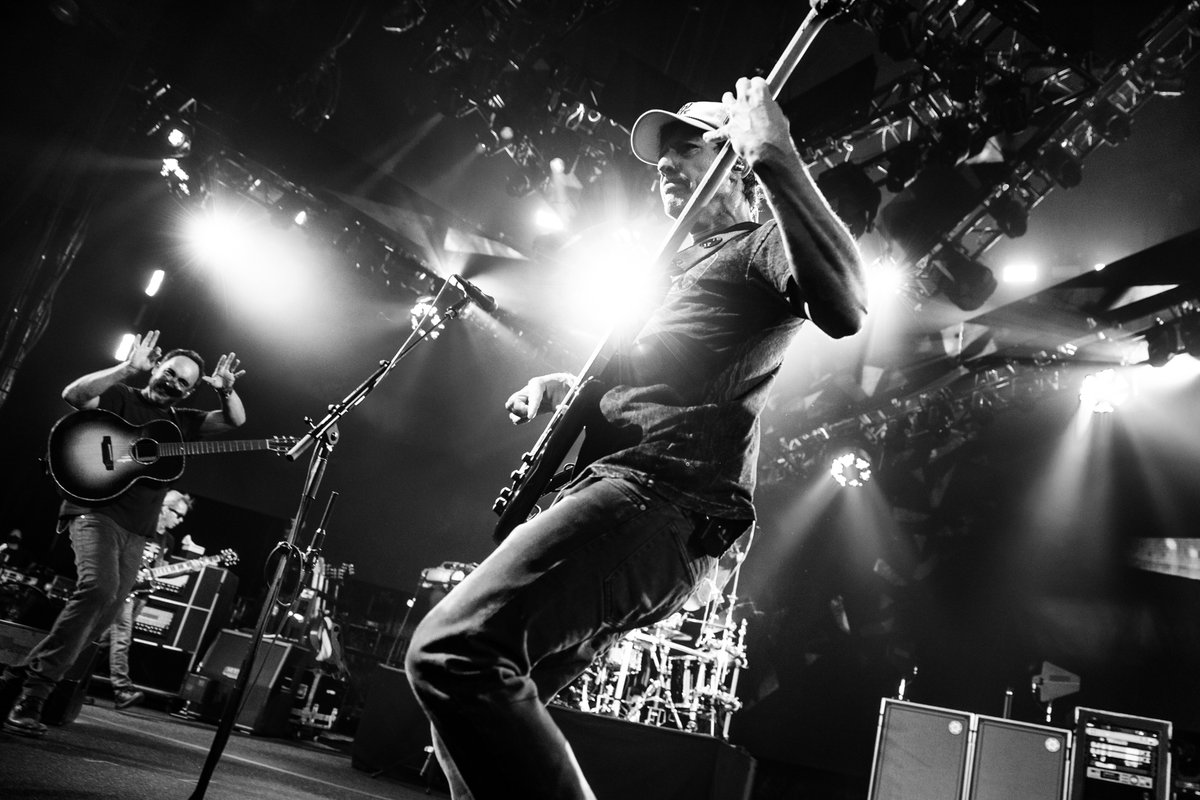 davematthewsbnd's tweet photo. Scenes of #DMB2022 performing yesterday at the @CWMPavilion! TONIGHT we are in Dallas, TX. #SeeYouOnTheRoad

📸 @rodrigodmbrasil https://t.co/6MpWMoMonv