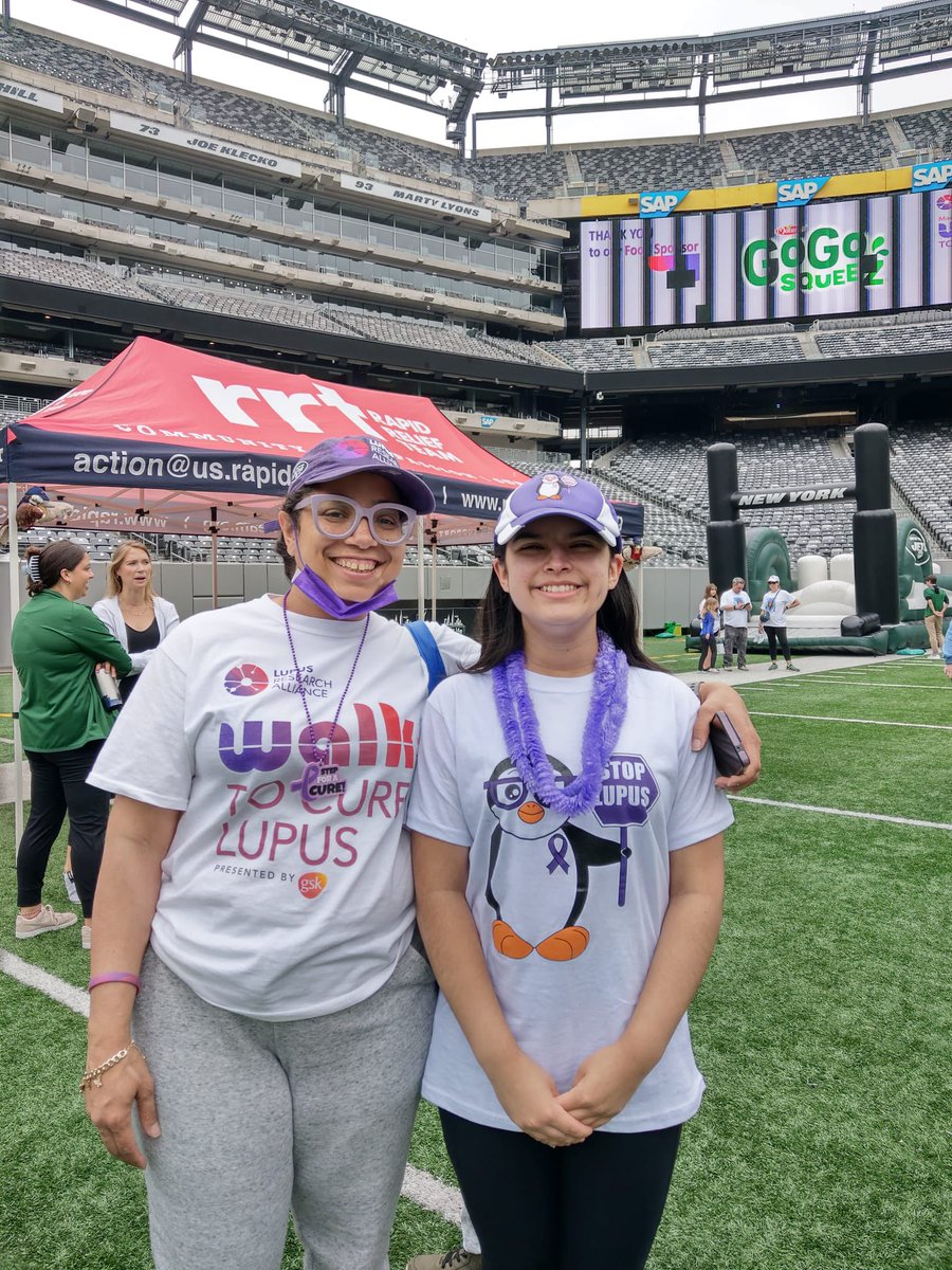Lupus_Chat's tweet photo. So great to see @brendablackmon and fellow lupus warrior @brownsugar16 at the @LupusResearch walk today! 👣💜  #LupusChat https://t.co/rMhotvfrBP