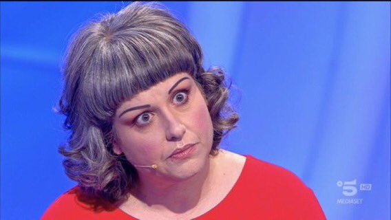 aleferaz's tweet photo. mahmood: "per un ti amo ho mischiato droga e lacrime"

i francesi:

#Eurovision #Eurovision2022 #EscIta https://t.co/P7uIP3zU8d