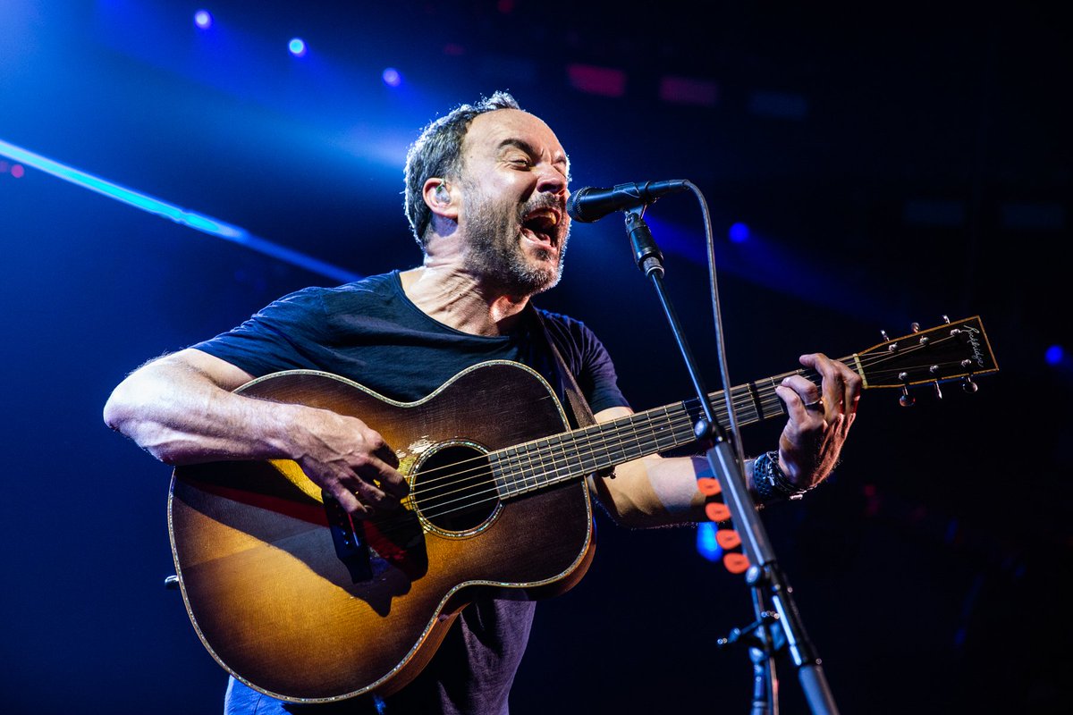 davematthewsbnd's tweet photo. Scenes of #DMB2022 performing yesterday at the @CWMPavilion! TONIGHT we are in Dallas, TX. #SeeYouOnTheRoad

📸 @rodrigodmbrasil https://t.co/6MpWMoMonv