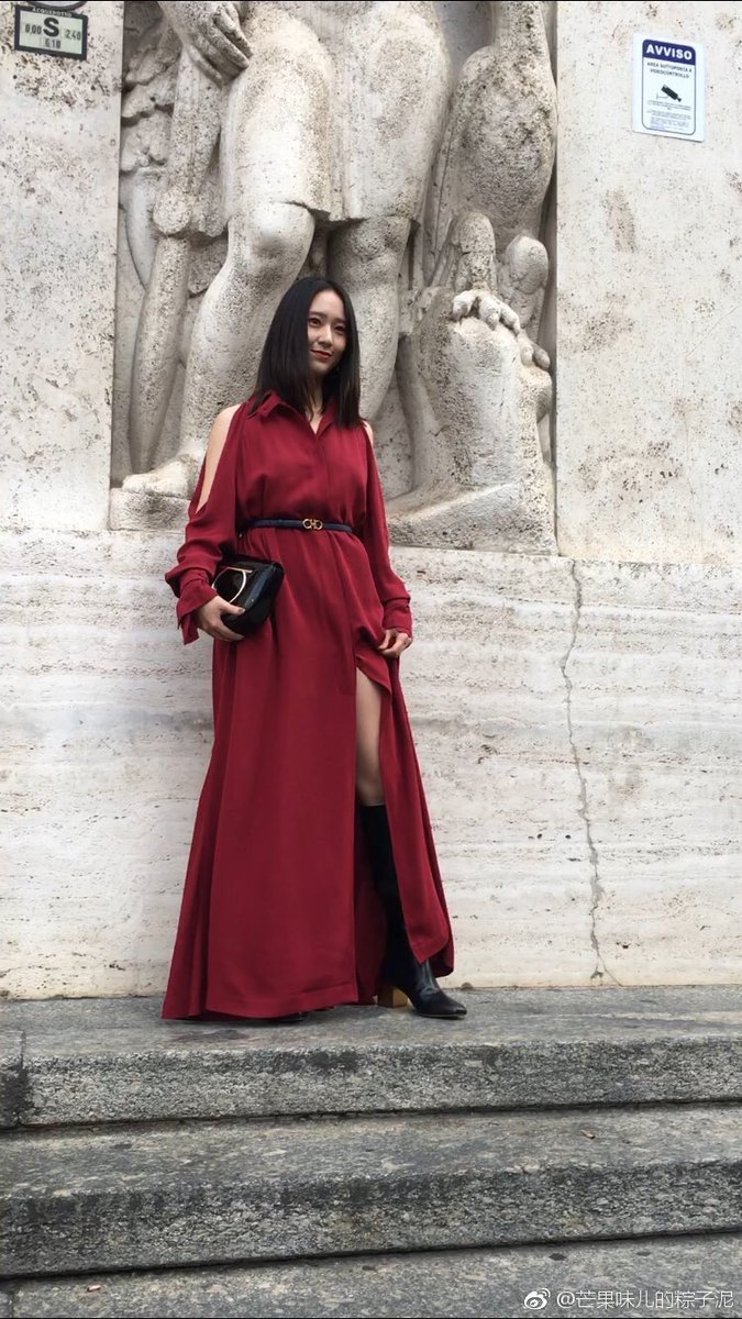 hourly krystal (@hourlykrystal) on Twitter photo 