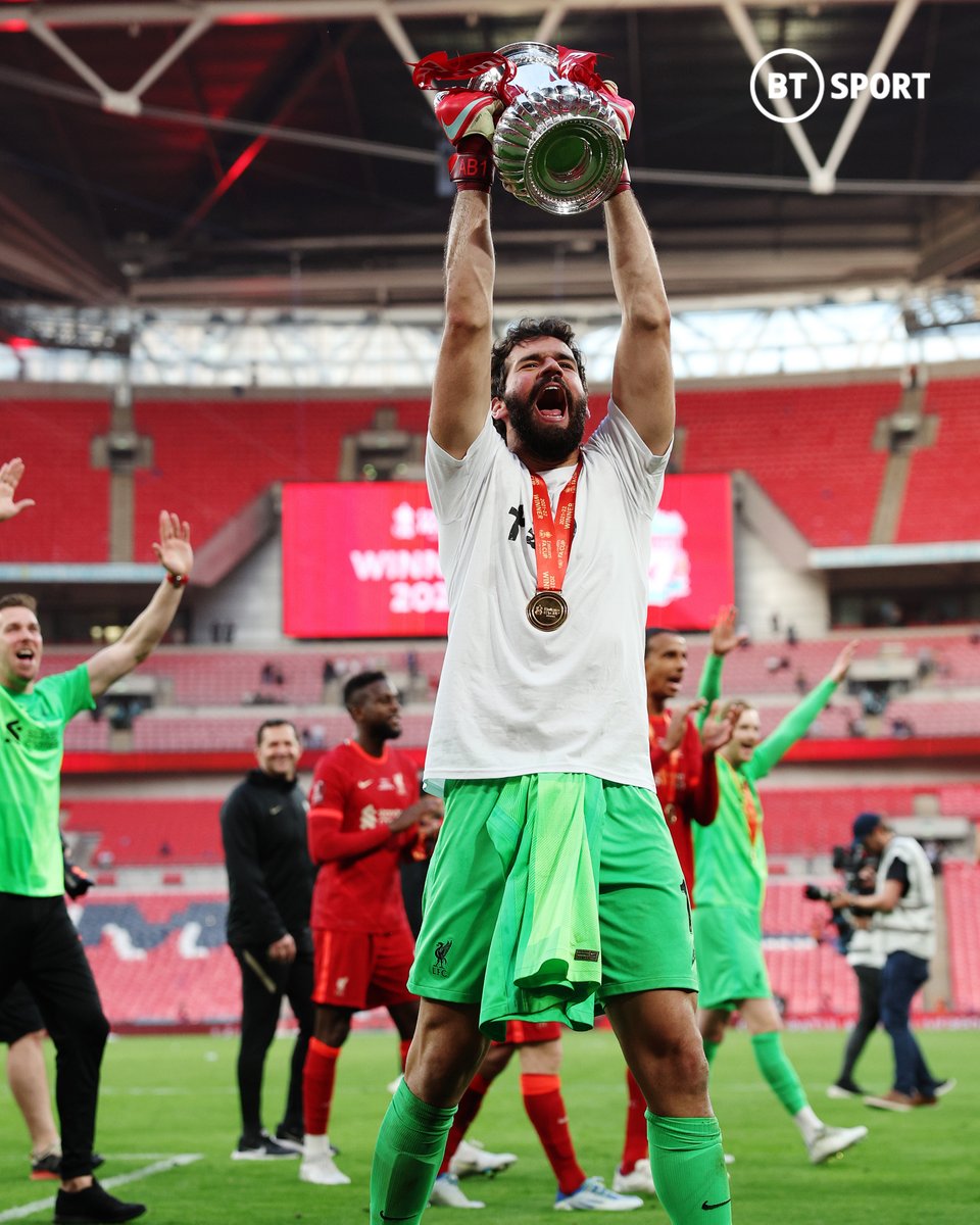 footballontnt's tweet photo. Alisson Becker has now kept a clean sheet in a Champions League final, an FA Cup final, and Club World Cup final 💪

Safe hands 👐 https://t.co/qznMLcAbU8