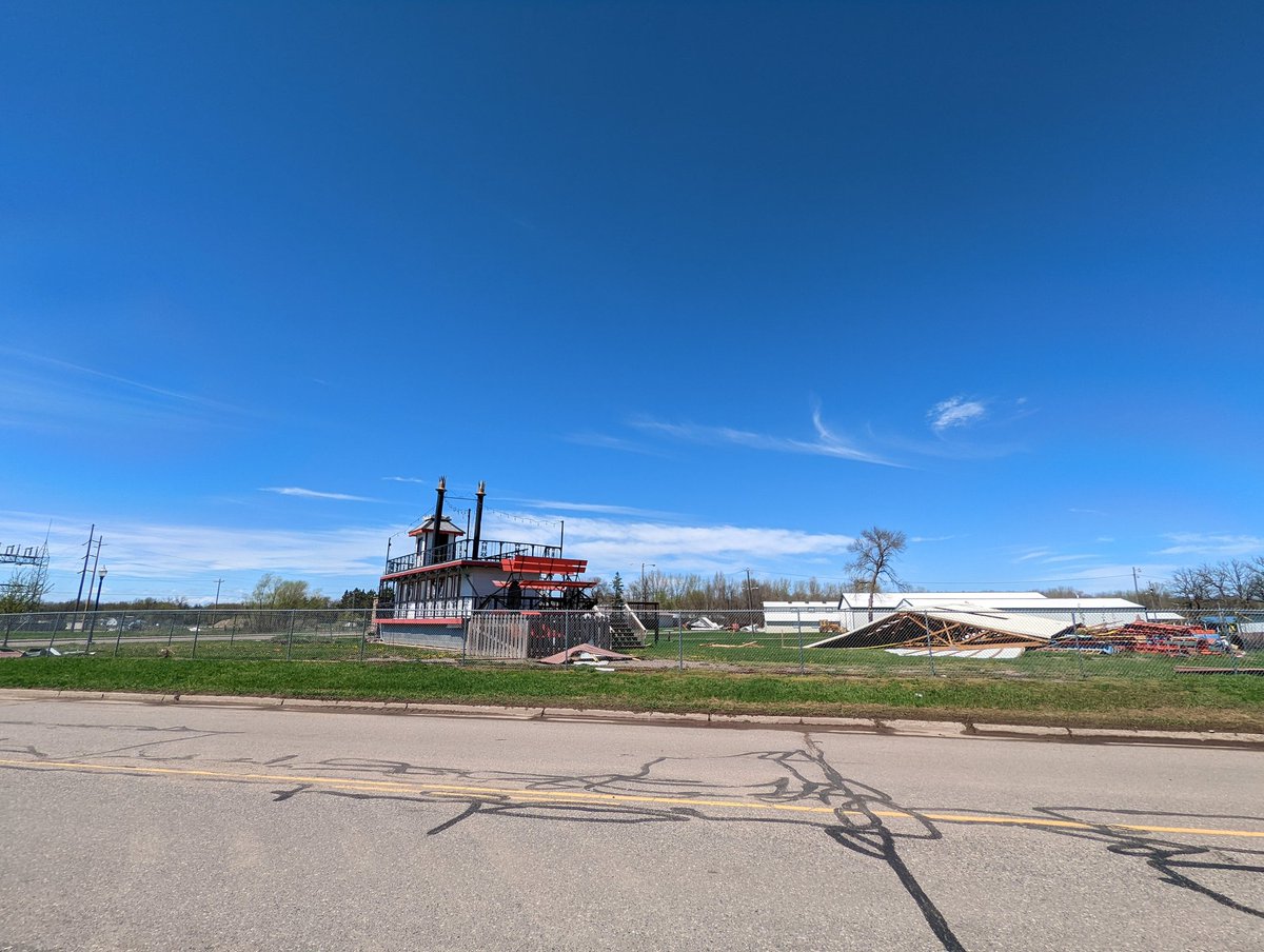 KryptoniteMedia's tweet photo. Storm damage from Thursday nights storm in Atkin Minnesota Fairgrounds. Any wind reports from Atkin?
(These images are from today at 3pm)
#mnwx #atkin @NWSTwinCities https://t.co/KqmxWSxViT