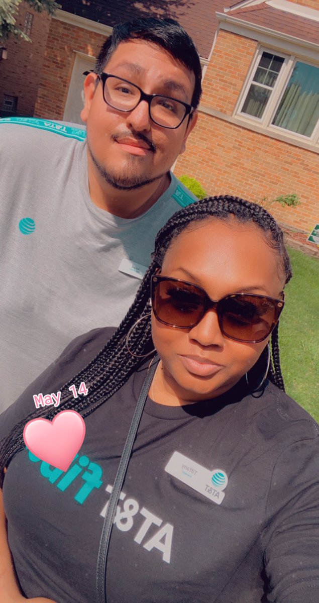 We never miss an event… FIBER IS AN AMAZING PRODUCT TO SELL… because it sells itself #FIBERBLITZSATURDAYS #RIVERPOINT <a href="/CommingsDesmond/">Coach Des</a> @joe_boxer44 <a href="/GreaterLakesMkt/">Greater Lakes Market 🌊</a> <a href="/TomMonahan10/">Tom Monahan</a>