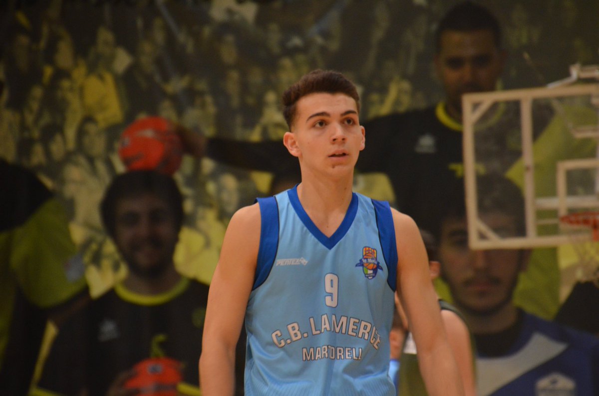 cblamerce's tweet photo. ⚪🔵 SOTS21 MASCULÍ | La crònica

❌ @AESANTANDREUNAT 66-64 @cblamerce  

📝 Derrota molt ajustada dels de Roger Roijals a domicili en un partit on els locals han sabut desfer la igualtat deixant la victòria a casa. 

#TradicióDeBàsquet
#CBLaMercè https://t.co/fNzqJ7mc4d
