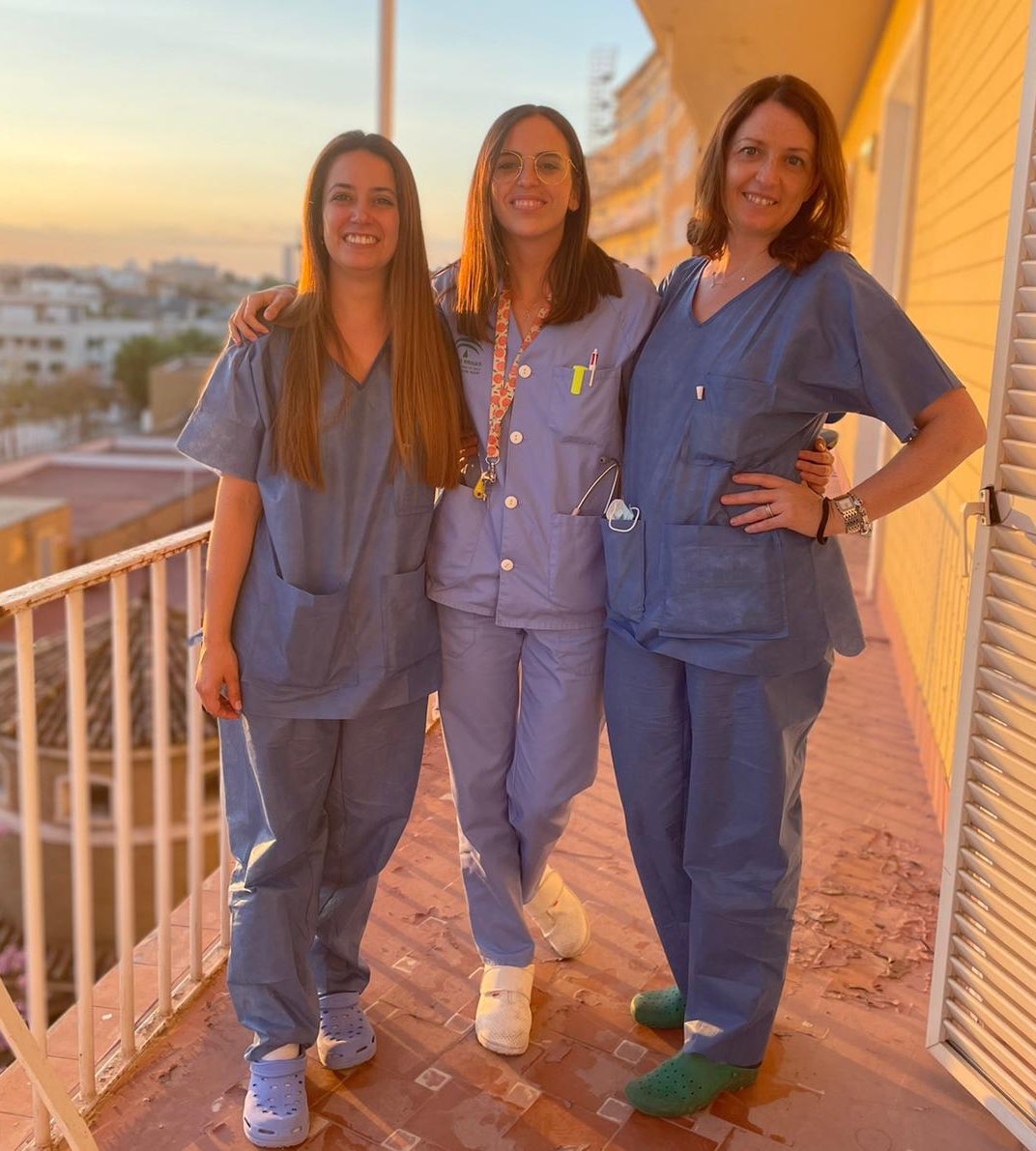 CorazonHuvr's tweet photo. Estos días despedimos a nuestros erre 5 de este año. Juanlu, Amadeo, Inma: flamantes cardiólogos con una excelente formación que han conseguido sacar su mejor versión estos cinco años. Gracias por tanto!Esta siempre será vuestra casa!El futuro es vuestro!ENHORABUENA! https://t.co/HGXpIozBDZ