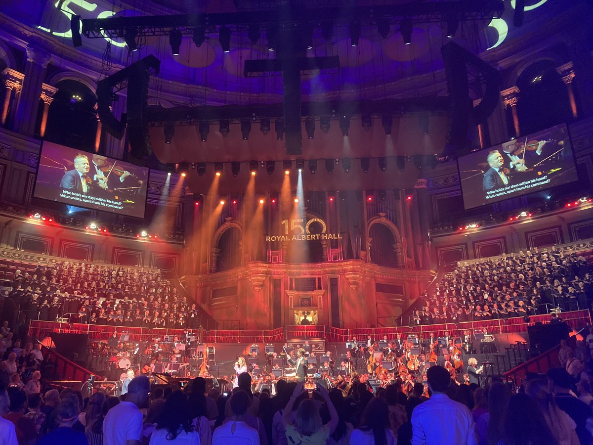 MycroftBrolly's tweet photo. @James_Harper1 #IntervalTweet Enjoying a wonderful #PromPraise @RoyalAlbertHall courtesy @allsoulsmusic_ @AllSoulsLP. Celebrating 50 years of the All Souls Orchestra. Such a privilege to have Noel back to talk about the early days! @mtandrewsmusic https://t.co/qZBUSY6N7M