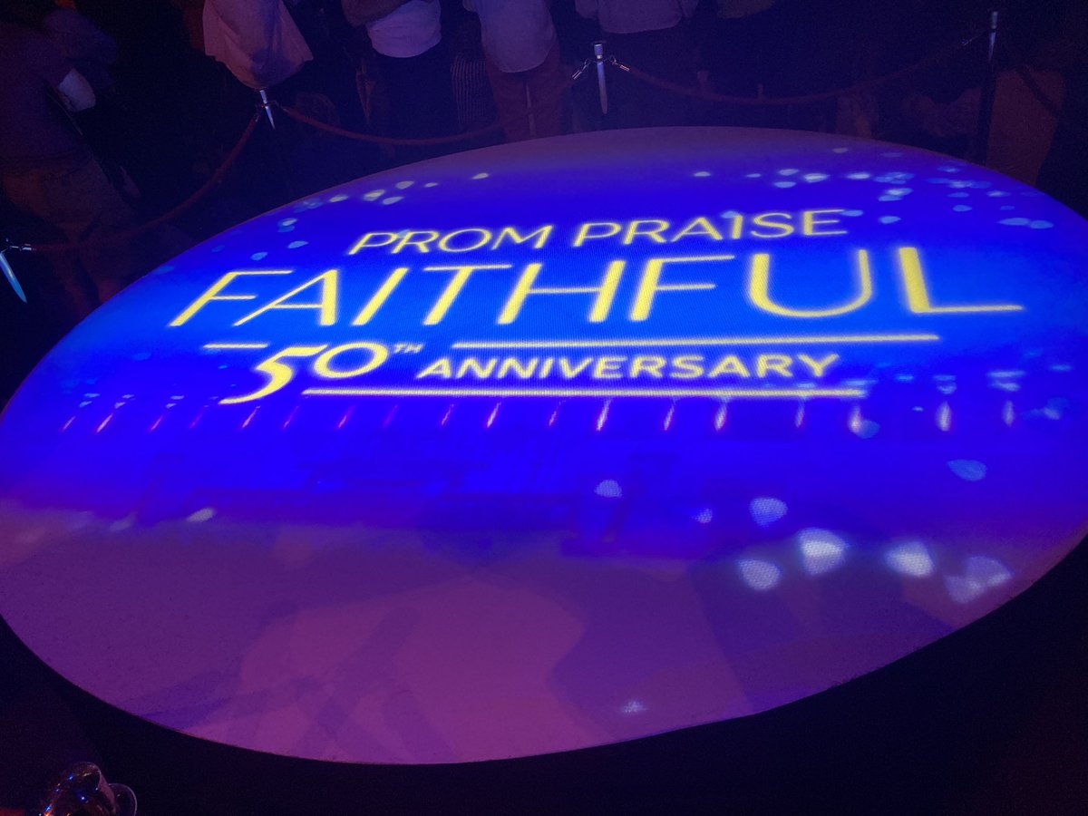 MycroftBrolly's tweet photo. @James_Harper1 #IntervalTweet Enjoying a wonderful #PromPraise @RoyalAlbertHall courtesy @allsoulsmusic_ @AllSoulsLP. Celebrating 50 years of the All Souls Orchestra. Such a privilege to have Noel back to talk about the early days! @mtandrewsmusic https://t.co/qZBUSY6N7M