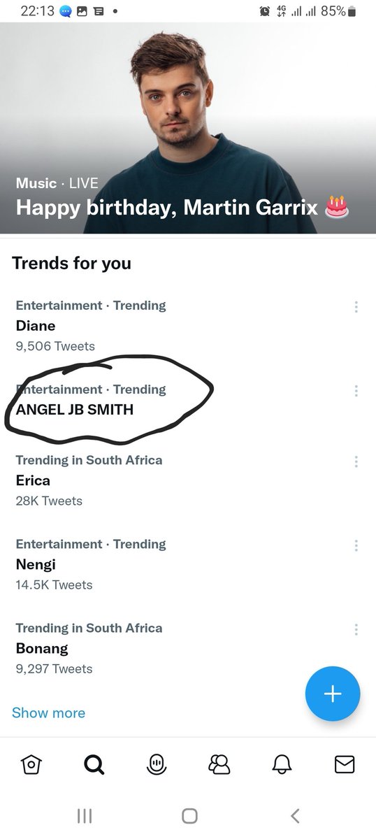 Victori11613977's tweet photo. Wow she is trending again
#JBDOLL #AngelJBSmith🎉🎉🎉🎉🔥🔥 https://t.co/FzbobXCwNM